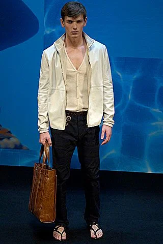 Look 17